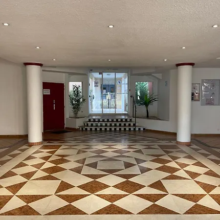 Domaine De Valescure Apartamento